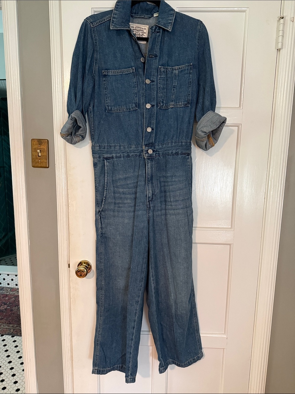 Levi’s Iconic Denim Jumpsuit in Medium Blue size XS - The original!  EUC!